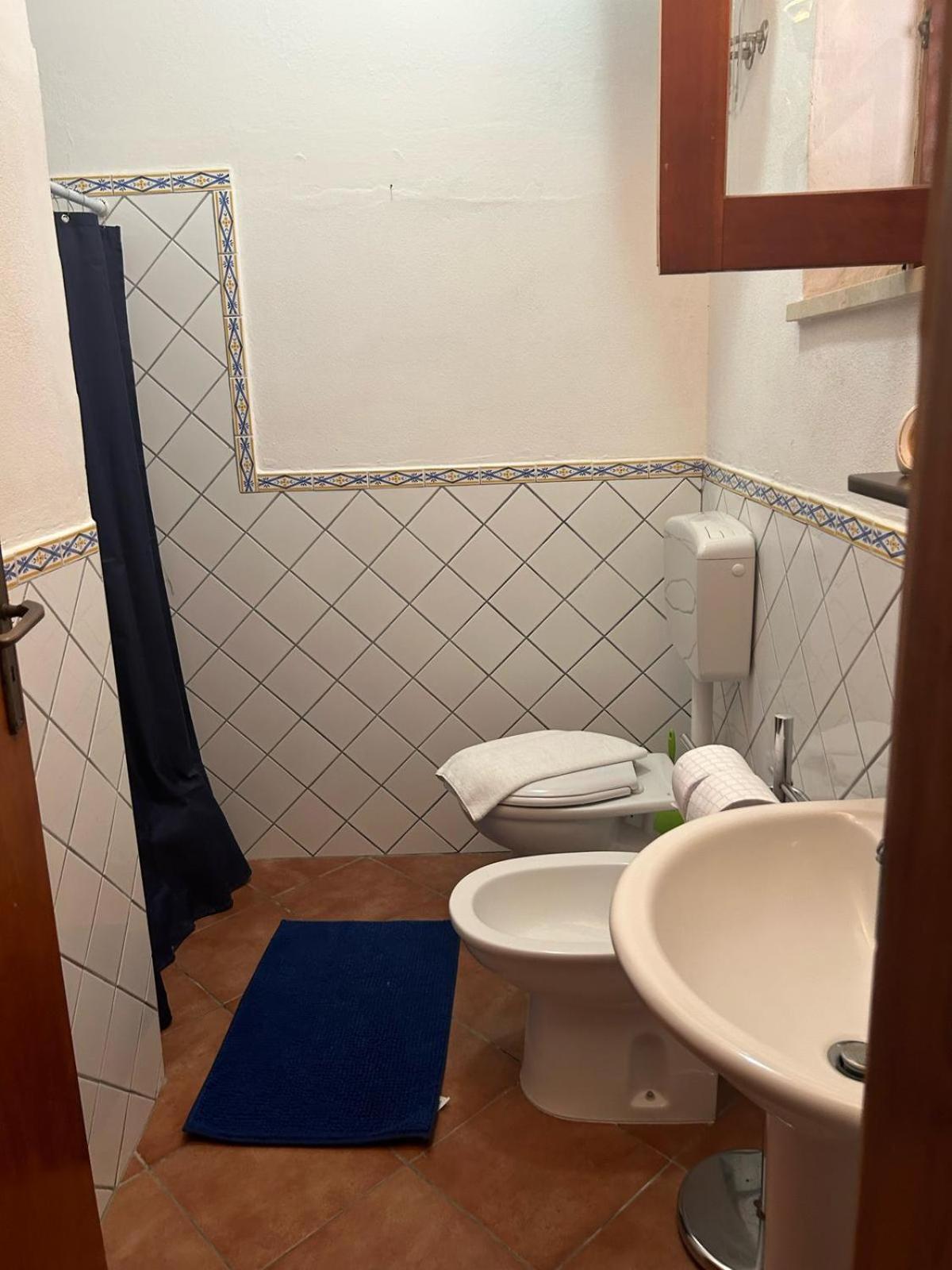 Salina Castel Vinci Villa Rinella Rom bilde